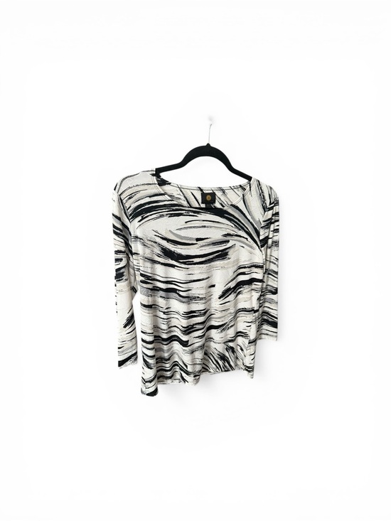 JM Collection Tops - JM Collection Black & White Abstract Long Sleeve Tee